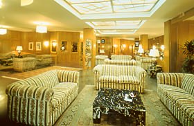 מלון  Beverly Hills Hotel