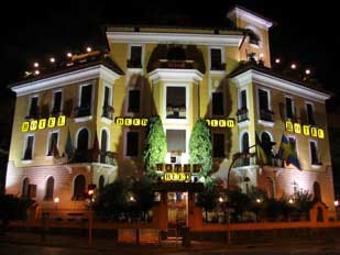 מלון  Bled Hotel