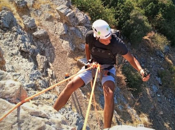 סנפלינג וטיפוס במצוק שילת