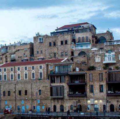 אביב יפואי - מפגש עם דתות נסתרות