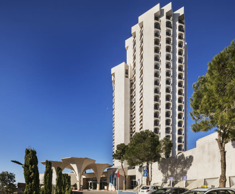 קראון פלאזה